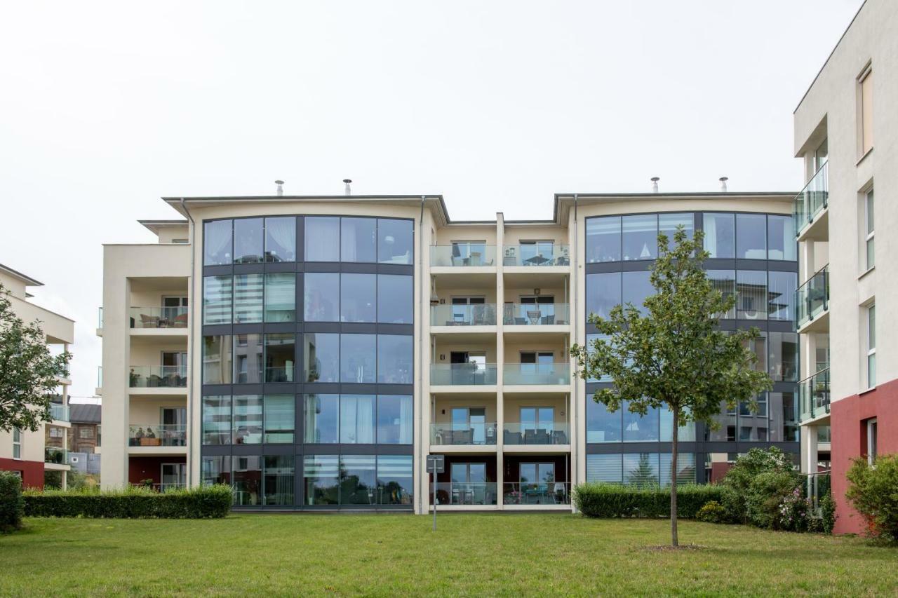 "Myharbourfront", Luxurioeses Wohnen An Der Hafenmole Apartment รอสต็อค ภายนอก รูปภาพ